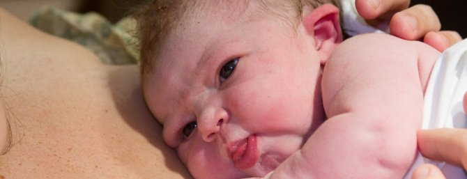 Katja Patersonová Minutes after birth